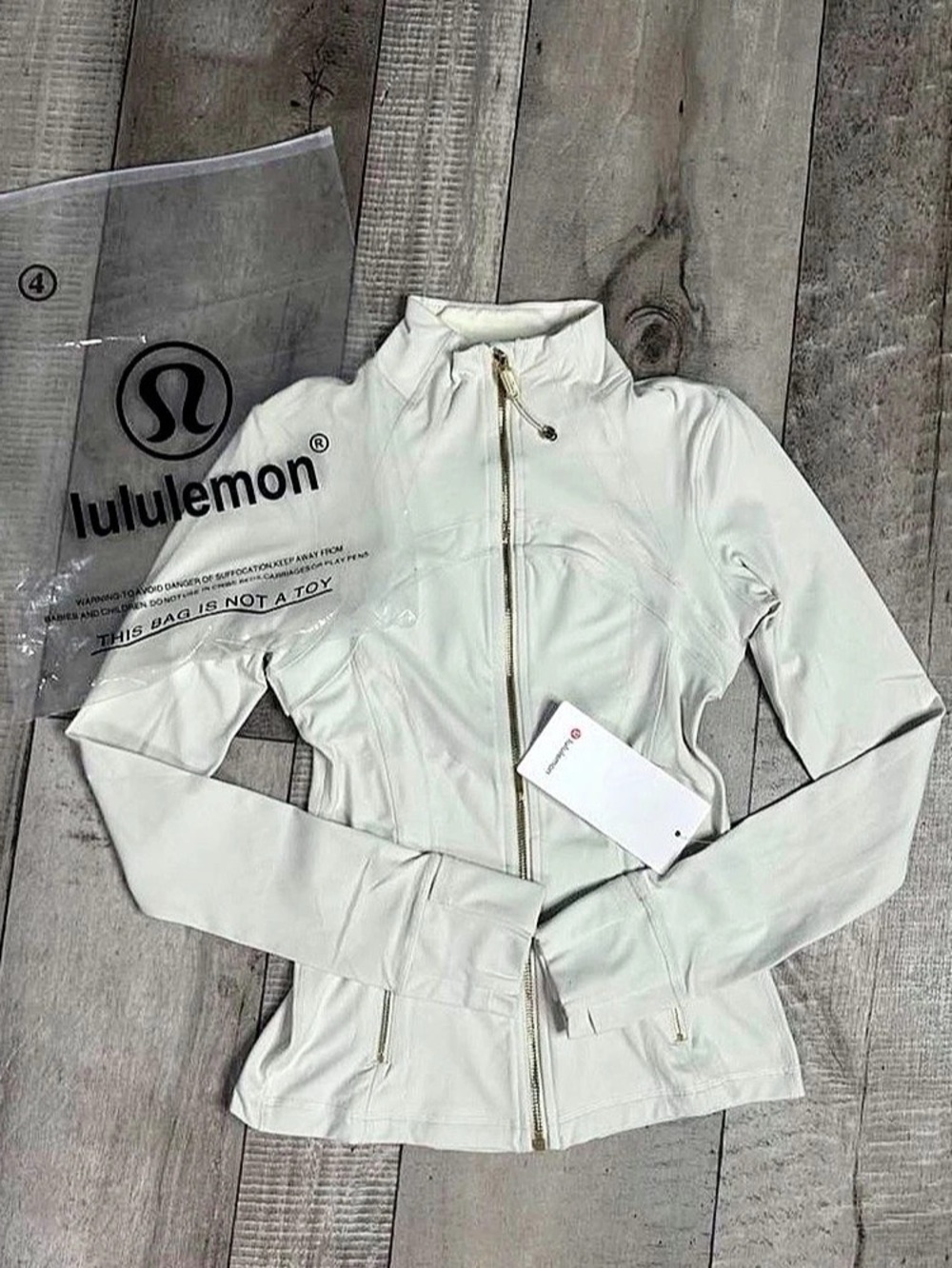 lululemon Define Jacket *Nulu White & Black NWT